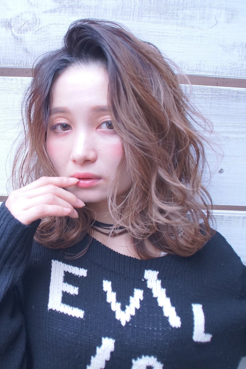 ○外国人風ウェーブミディ○