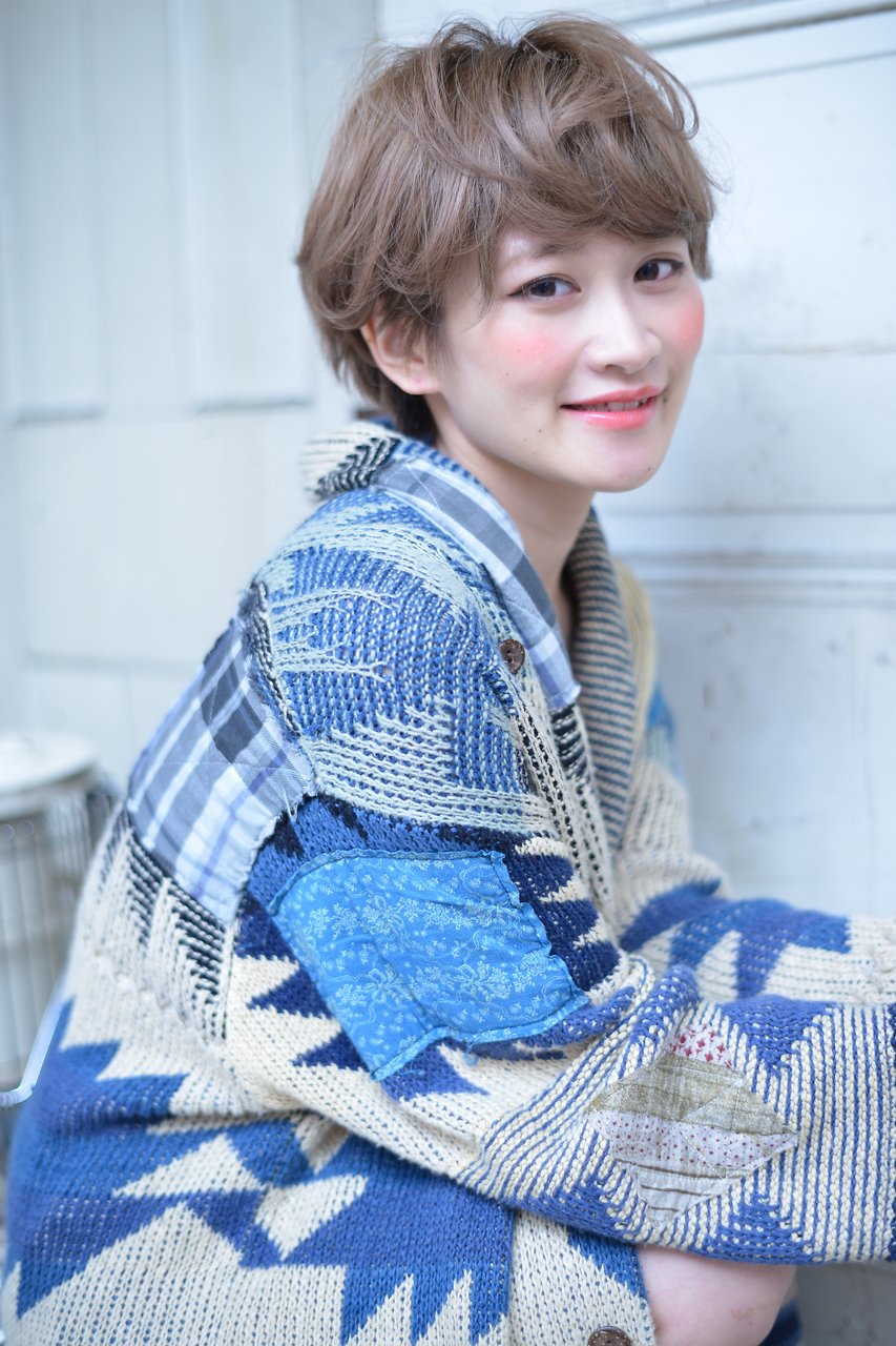 PlumyA/W style collection