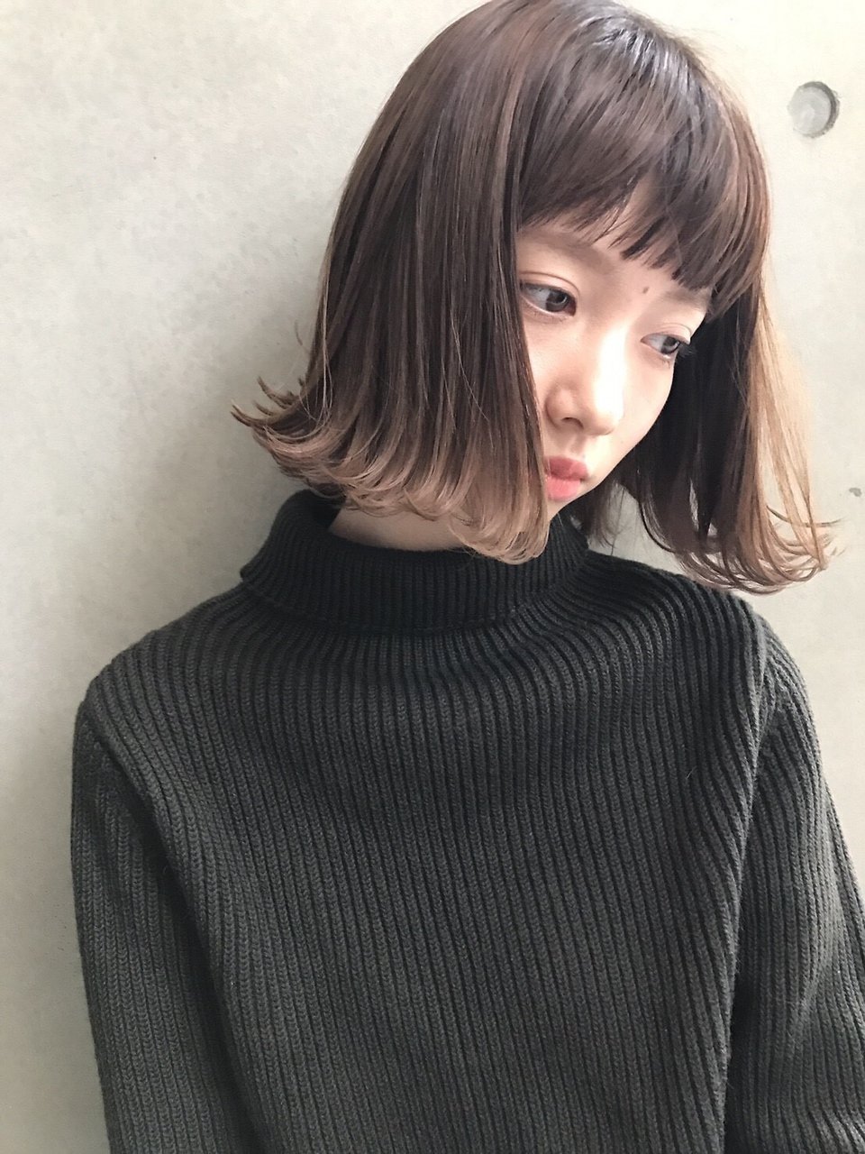 【Lomalia表参道/原宿】☆外ハネ切りっぱなしボブ×グレージュ☆