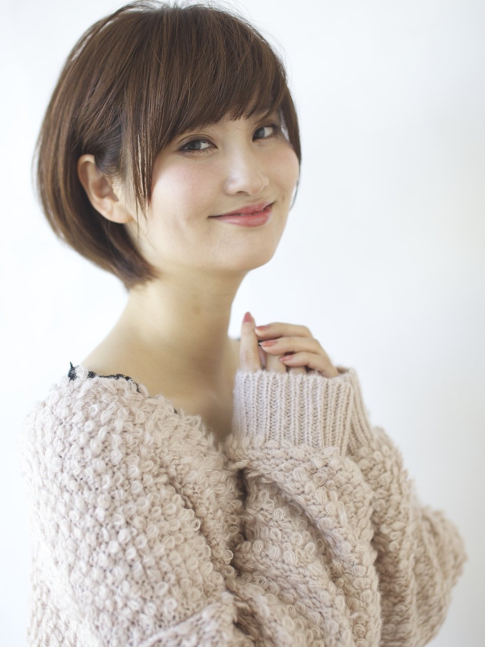 トップふんわり小顔カットとミルクティーカラーで美シルエット☆
