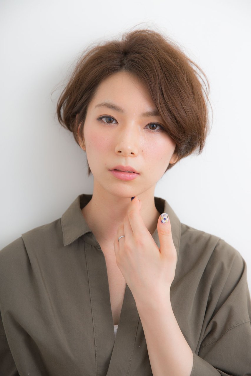 【aRietta】黒髪でも大人かわいいセンターパートナチュラルボブ