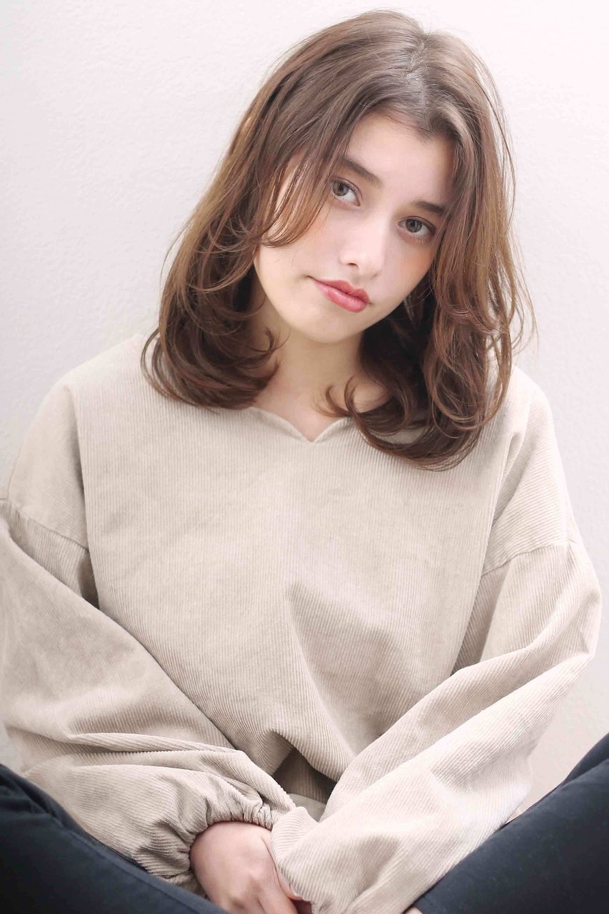 センターパート小顔フリンジバング☆愛されミディ