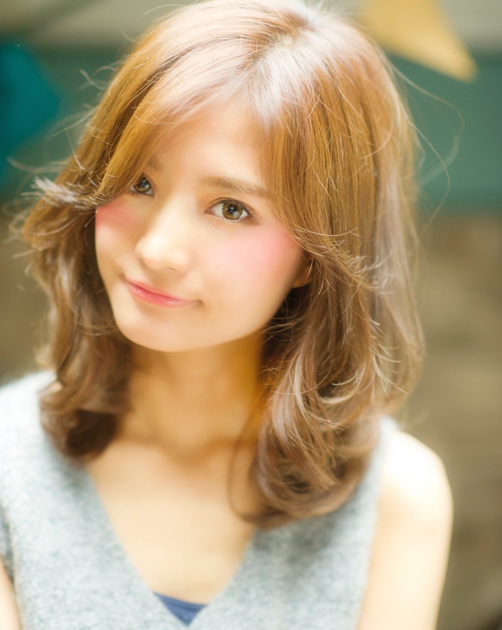 【Ｌｏｎｄ】川瀬政雄 流し前髪が可愛いふわっと華やかミディ♪