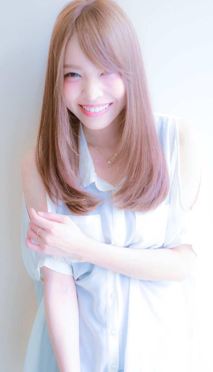 GALLARIA 本山・アッシュベージュのナチュラルロング