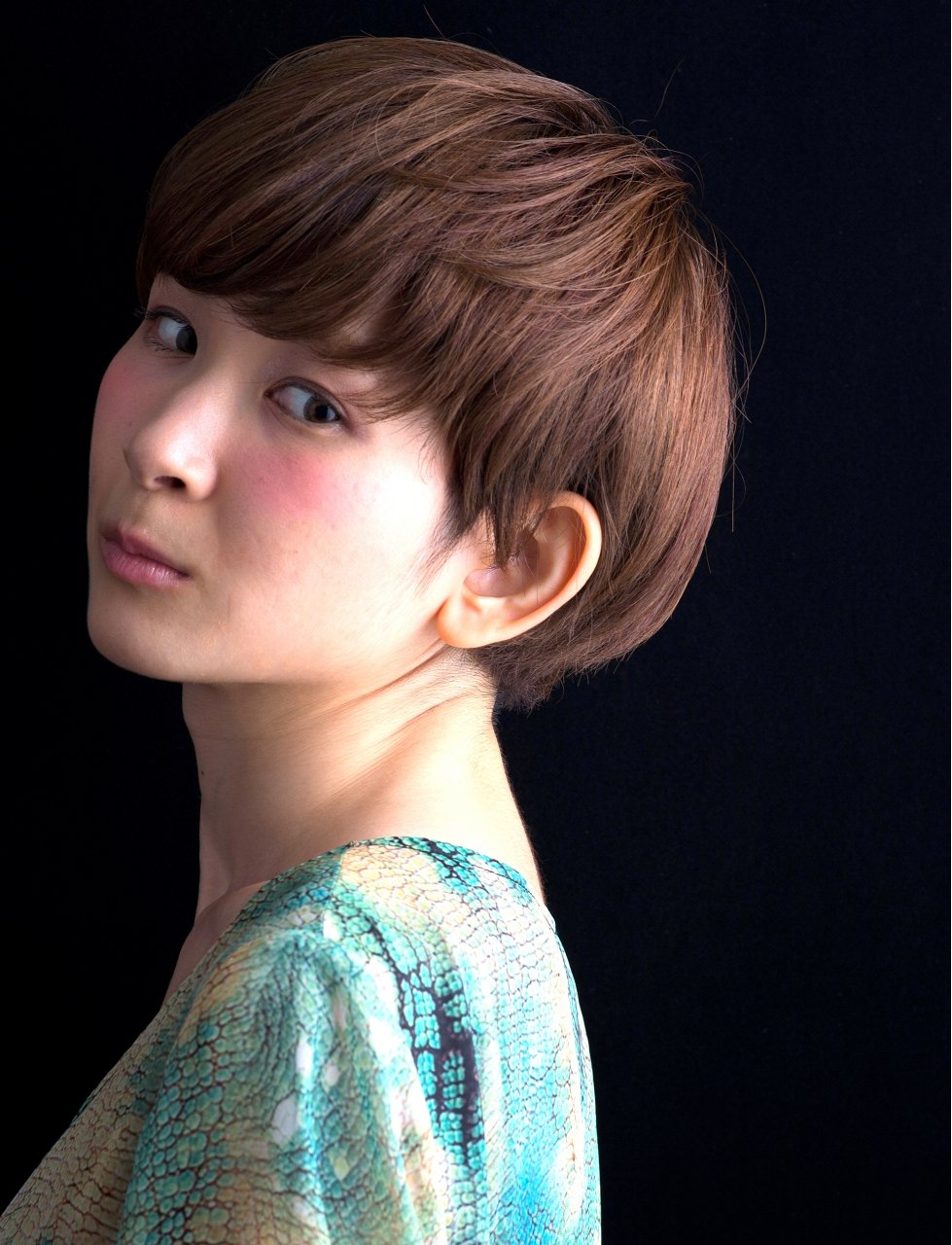 グラマラスショート