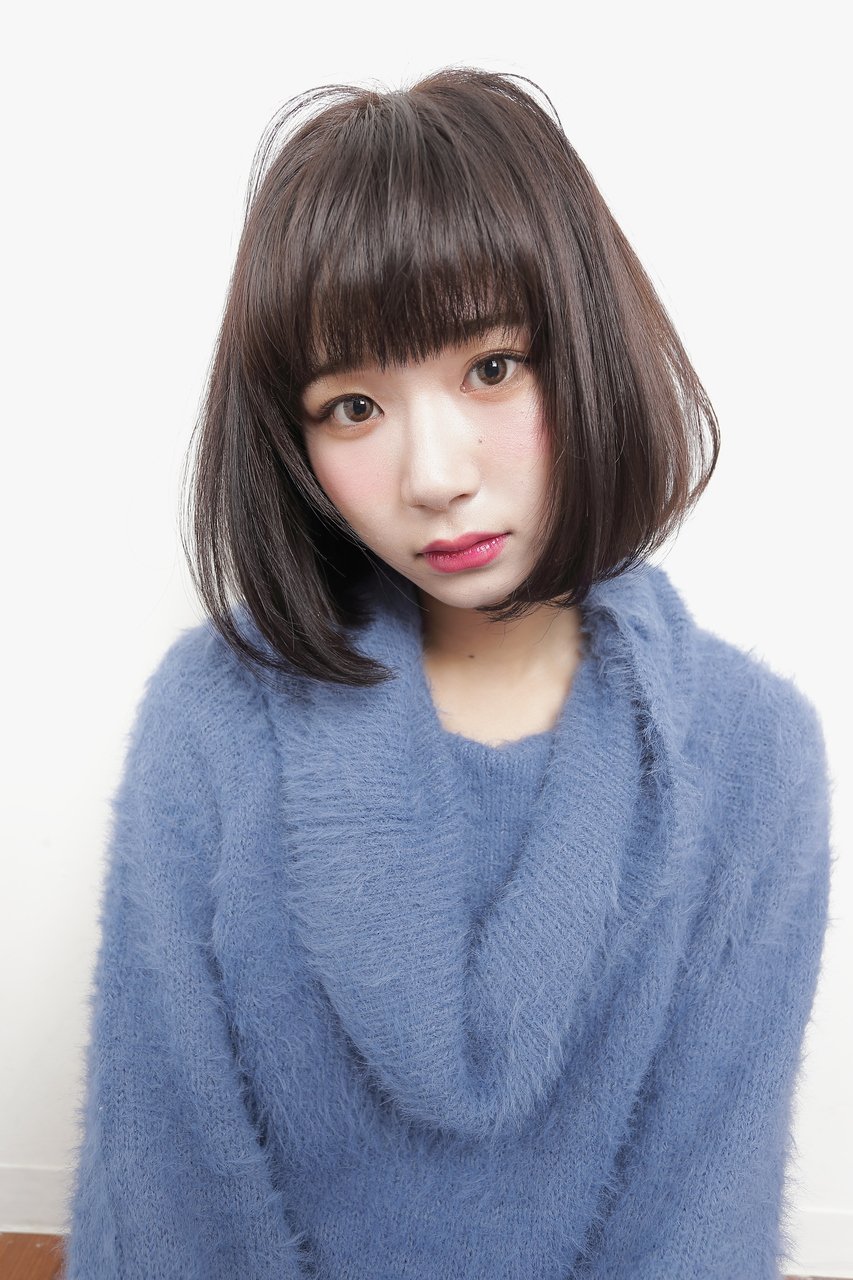 高校生のためのストレートボブ 黒髪で叶えるナチュラルなのに可愛いヘアスタイル集 ホットペッパービューティーマガジン