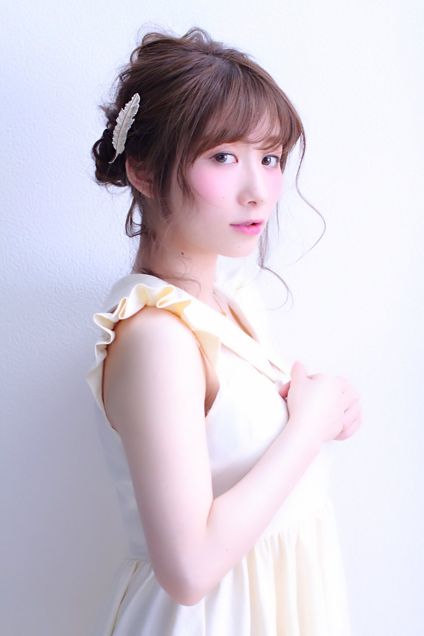 結婚式でも使えるラフ編み込みアレンジ