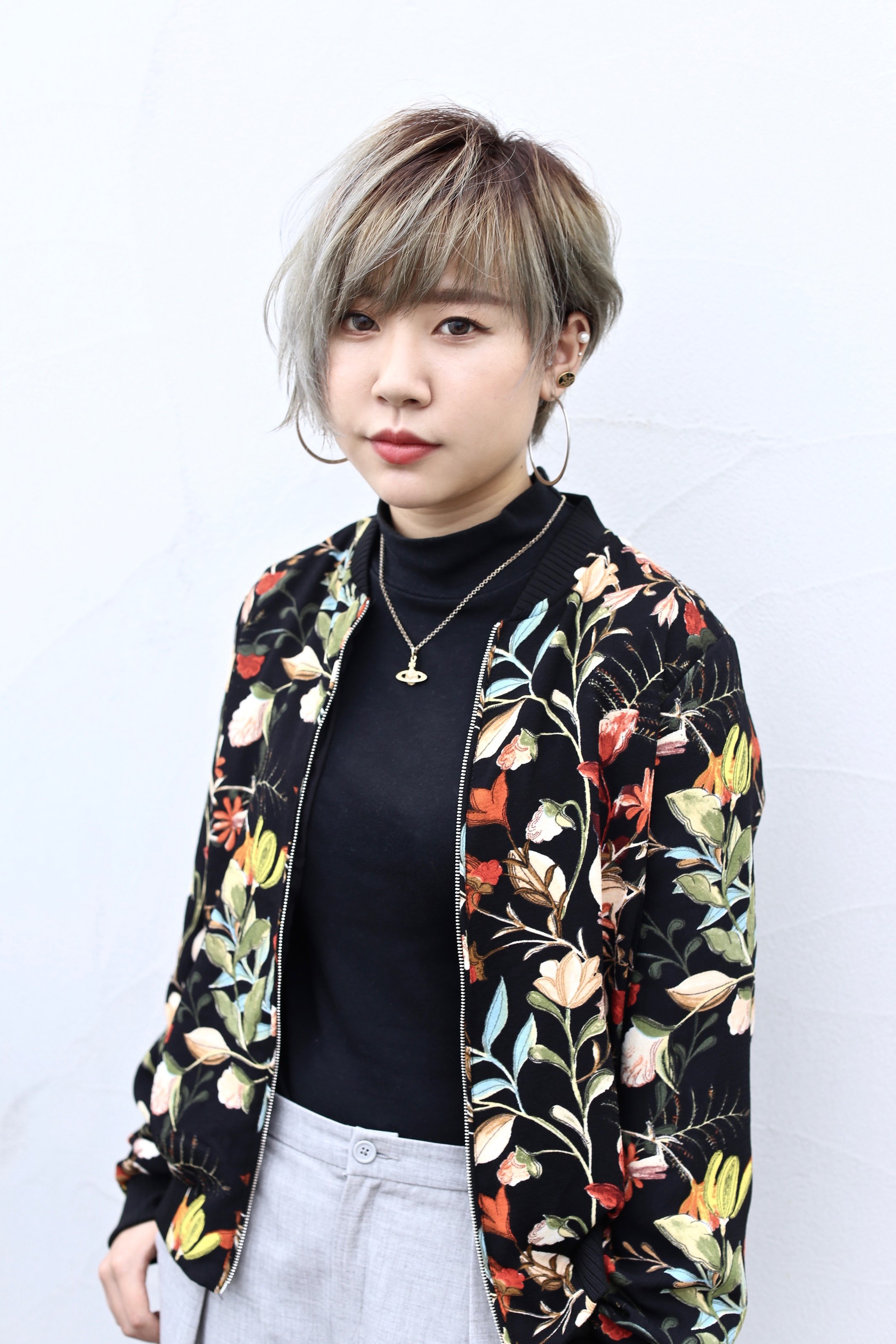 アシメ・ショート