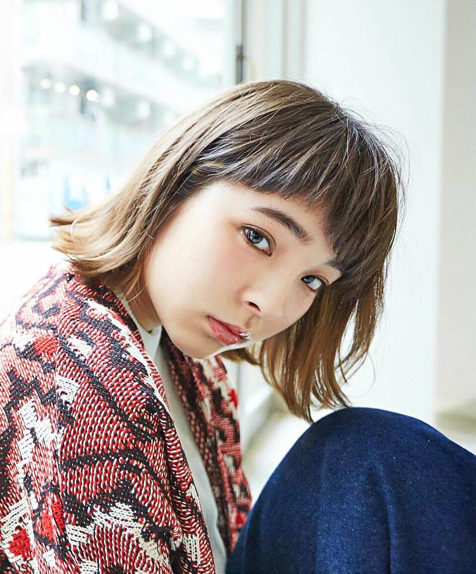 【大流行】アシメバング・外ハネ切りっぱなしボブ♪