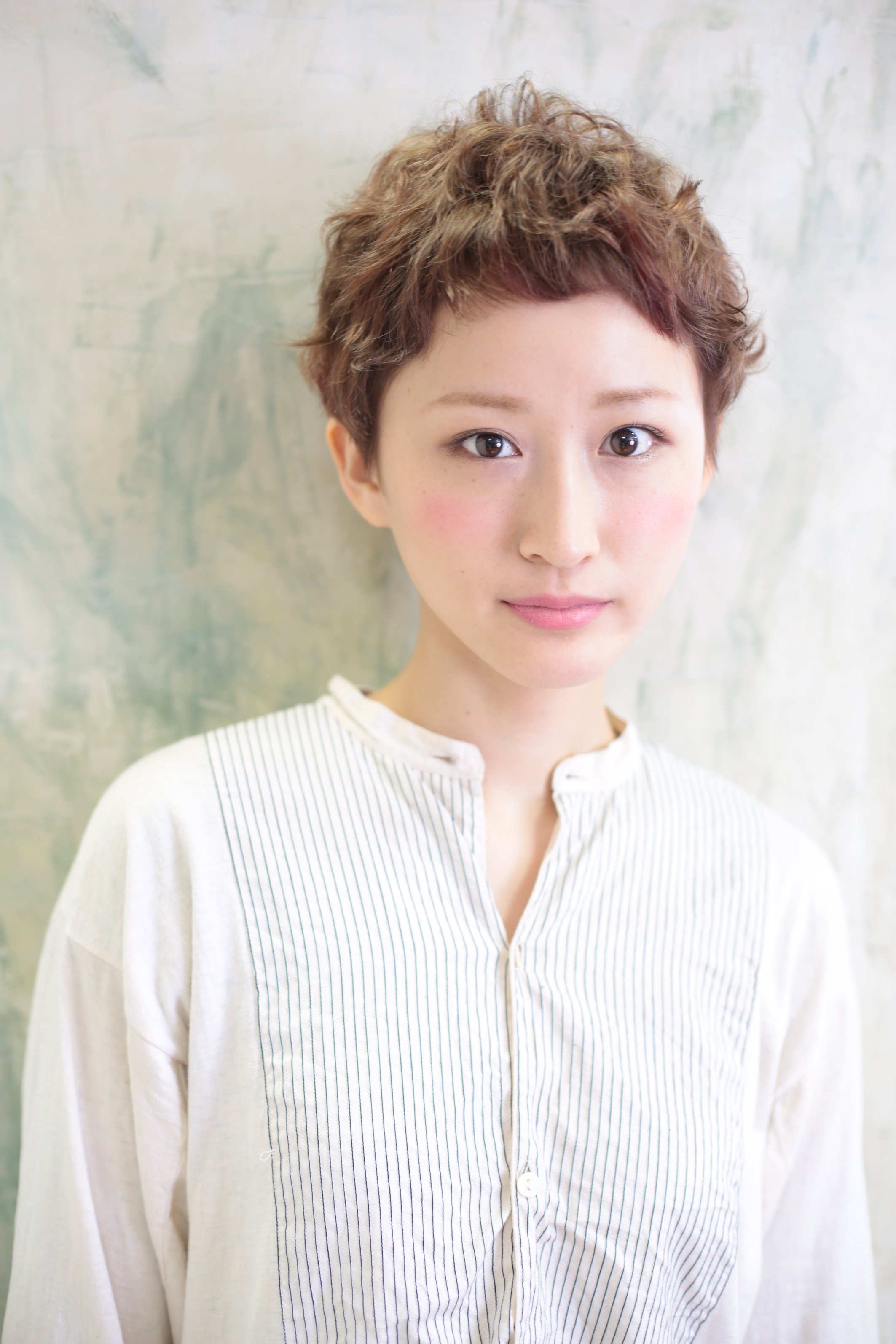 個性的なヘアスタイル希望 レングス別 誰ともかぶらない 自分らしい 髪型特集 ホットペッパービューティーマガジン 個性的なヘアスタイル希望 レングス別 誰ともかぶらない 自分らしい 髪型特集 ホットペッパービューティーマガジン