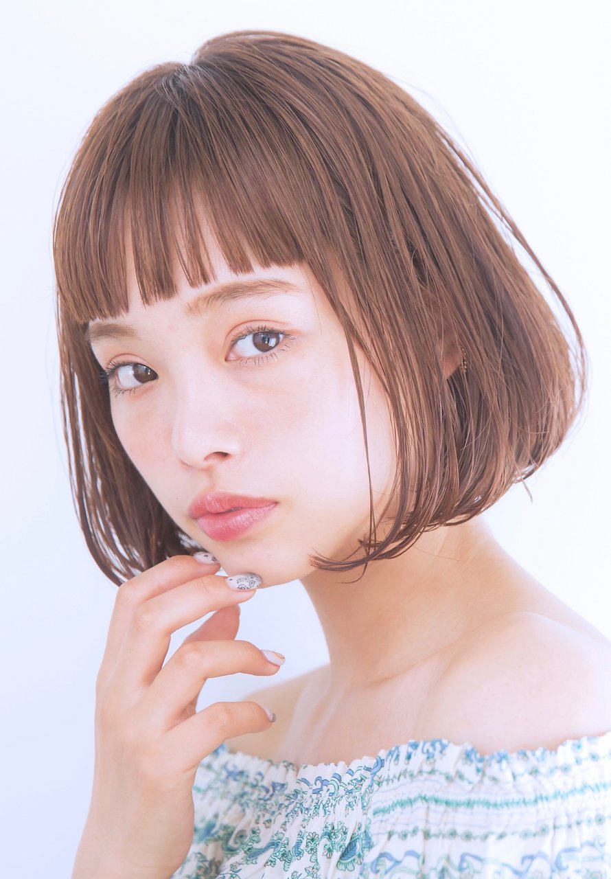 LONESSコレクション 前下がりグラデーションボブ
