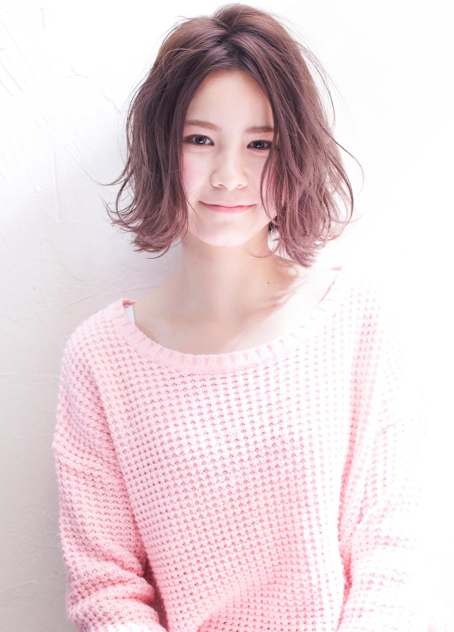 ピンクアッシュで春のスポンテニアスボブ
