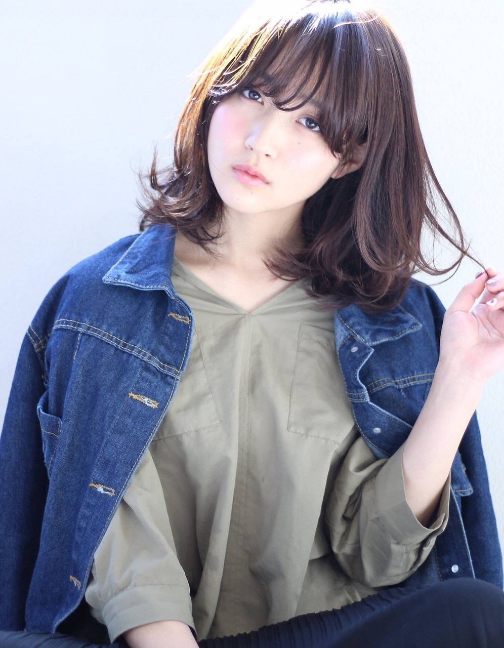 大人抜け感ナチュラルアッシュグレージュボブ
