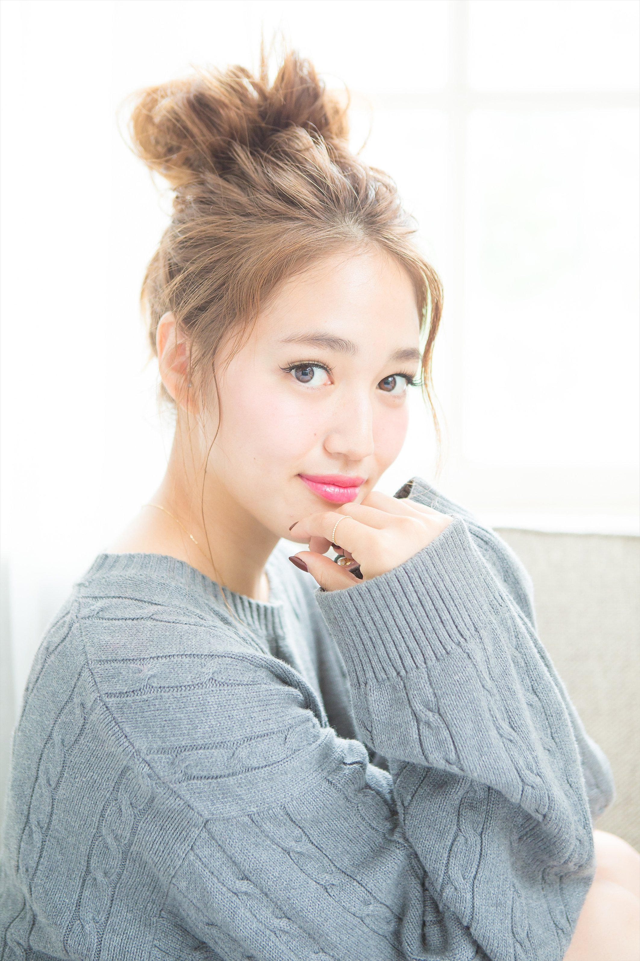 忙しい朝も簡単にできる 時短ヘアアレンジ で毎日かわいいを叶えよう ホットペッパービューティーマガジン 忙しい朝も簡単にできる 時短ヘアアレンジ で毎日かわいいを叶えよう ホットペッパービューティーマガジン