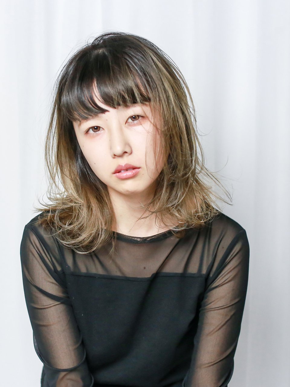 MEDIUM［ハイトーン・グラデーション・外国人風］