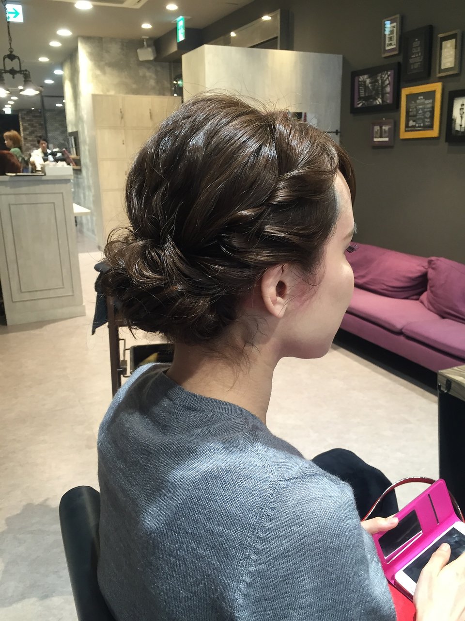 ねじって可愛く♪ヘアアレンジお任せください♪