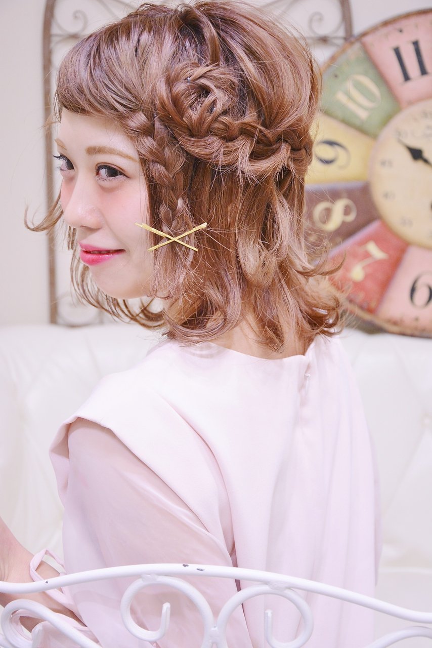 厳選 男性ウケする愛され系ヘアアレンジ カジュアルからフォーマルまでご紹介 ホットペッパービューティーマガジン 厳選 男性ウケする愛され系ヘアアレンジ カジュアルからフォーマルまでご紹介 ホットペッパービューティーマガジン