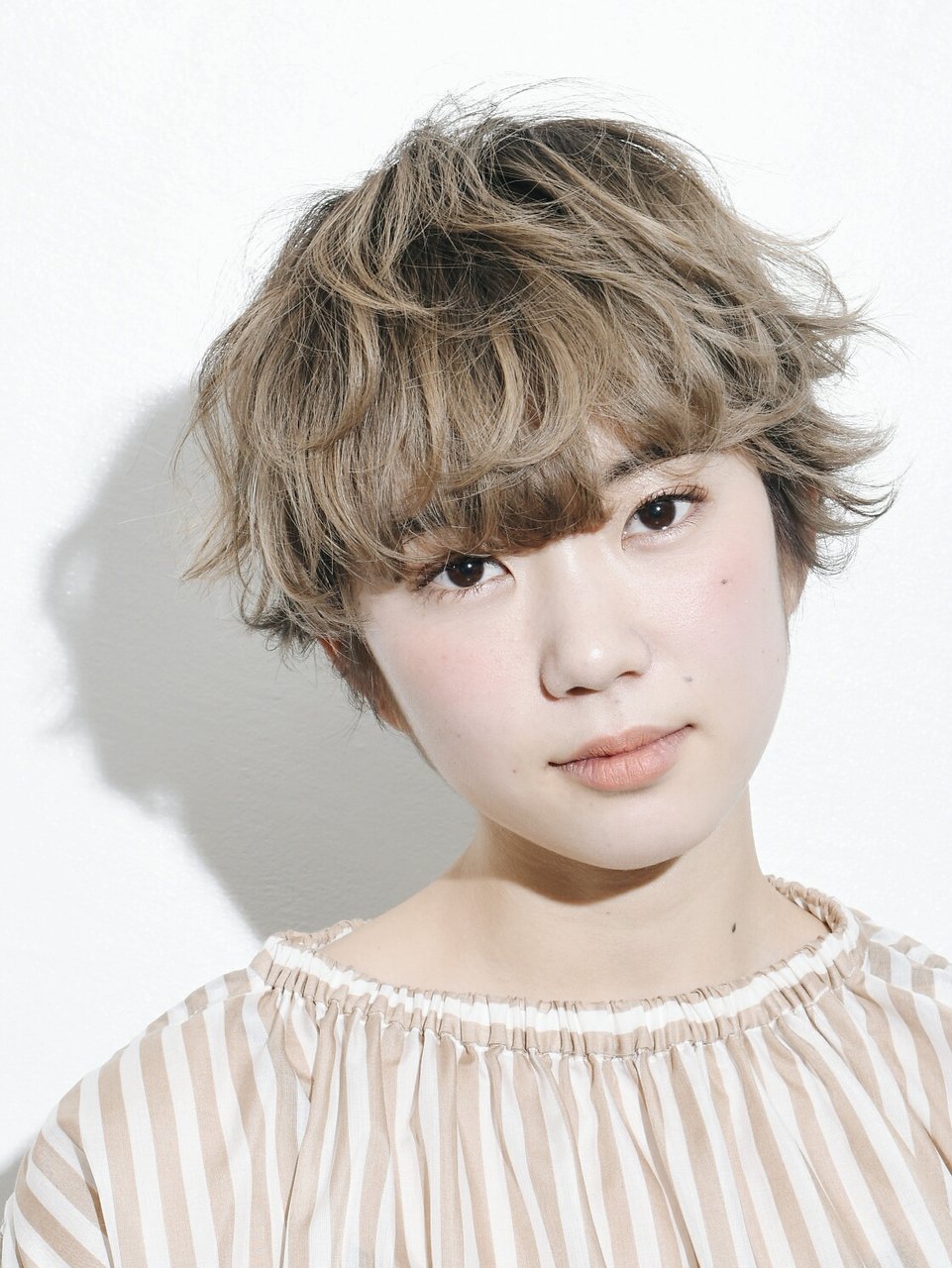 ハネ感がかわいいフレンチショート