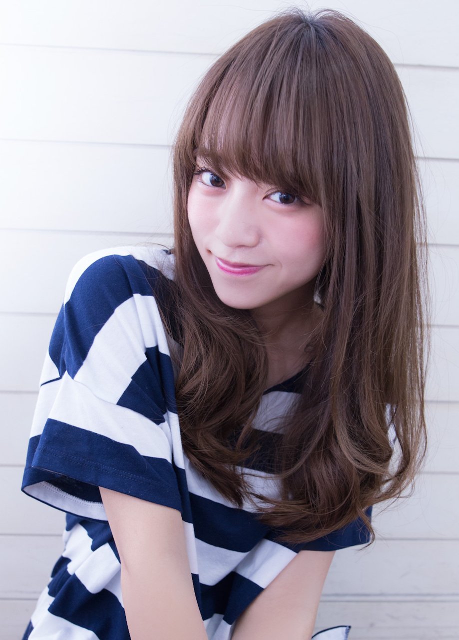 石原　小顔で可愛い無造作ウェーブミルクティーカラー姫カット