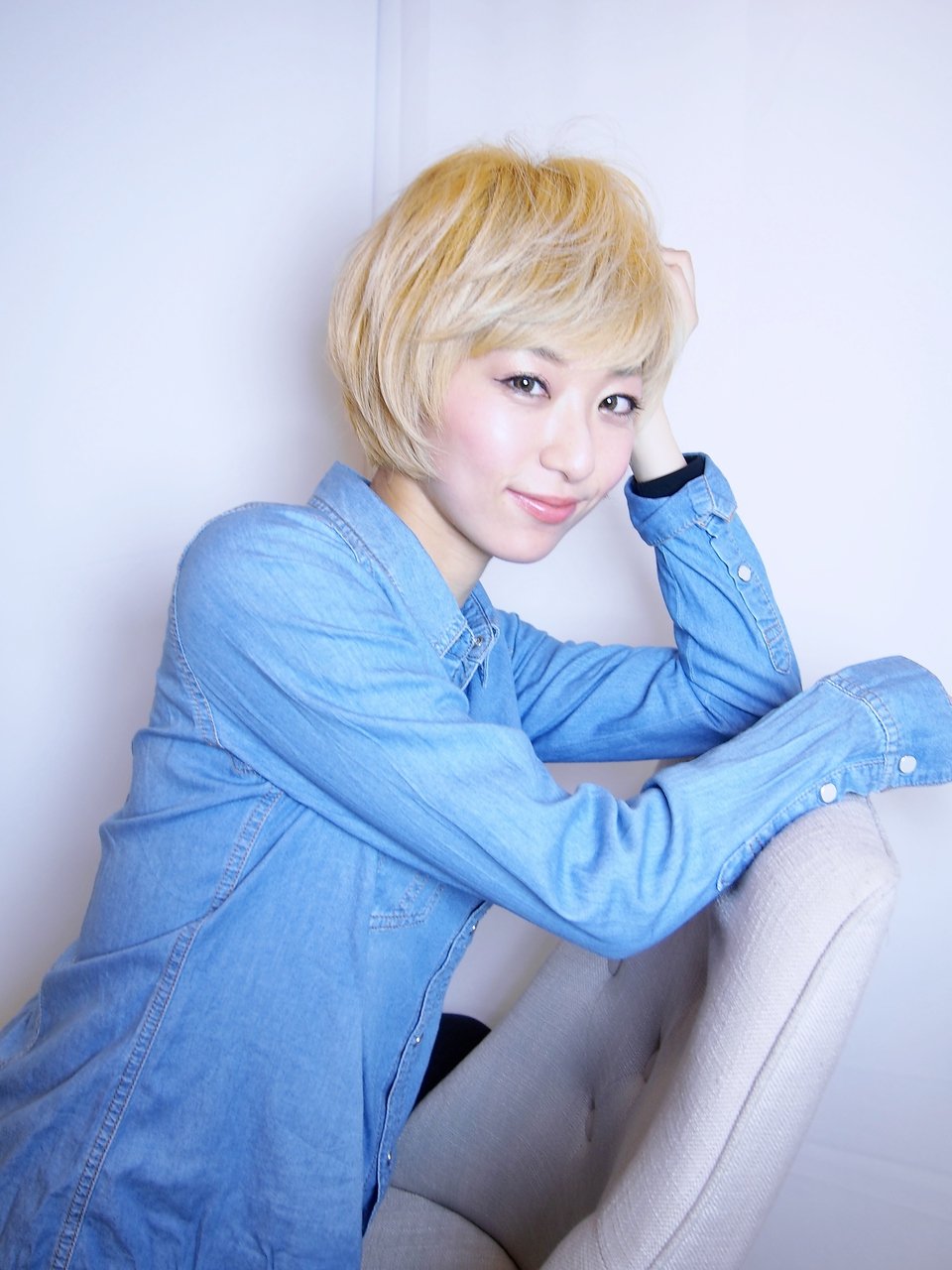 ハイトーンカラー★キメ過ぎない甘辛ショートヘア♪  