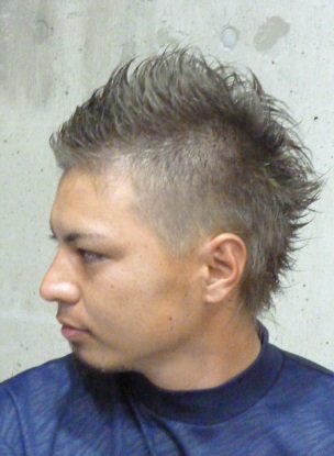 アッシュグレーのシャギモヒ