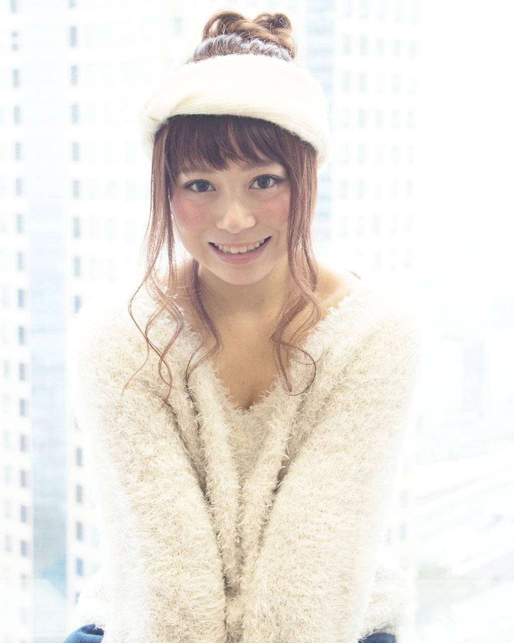 【Nicole 保土ヶ谷】三つ編みトップノット×ヘアバンドアレンジ