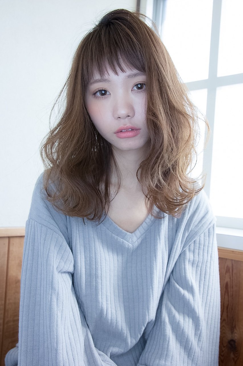 透明感UPショートバング