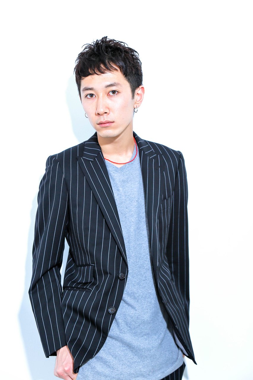 男性向け 黒髪 短髪で好感度アップを狙え モテ系男子のヘアスタイル特集 ホットペッパービューティーマガジン