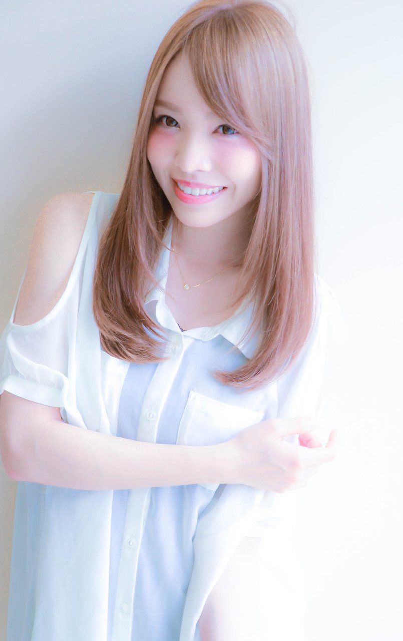 GALLARIA 本山・アッシュベージュのナチュラルロング