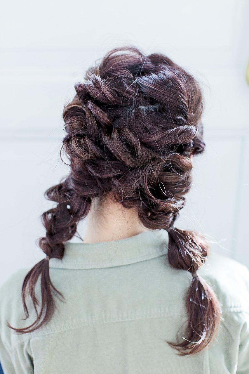 ポコポコしていてやっぱり可愛い 三つ編み ベースのヘアアレンジ ホットペッパービューティーマガジン ポコポコしていてやっぱり可愛い 三つ編み ベースのヘアアレンジ ホットペッパービューティーマガジン