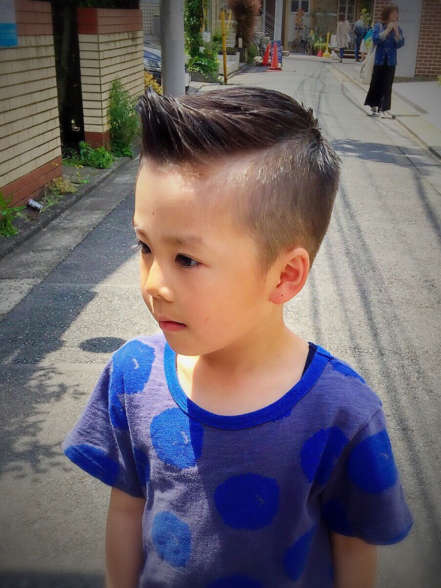 18 春 子供だって ツーブロック でとびきりオシャレに 真似したいヘアスタイル特集 ホットペッパービューティーマガジン