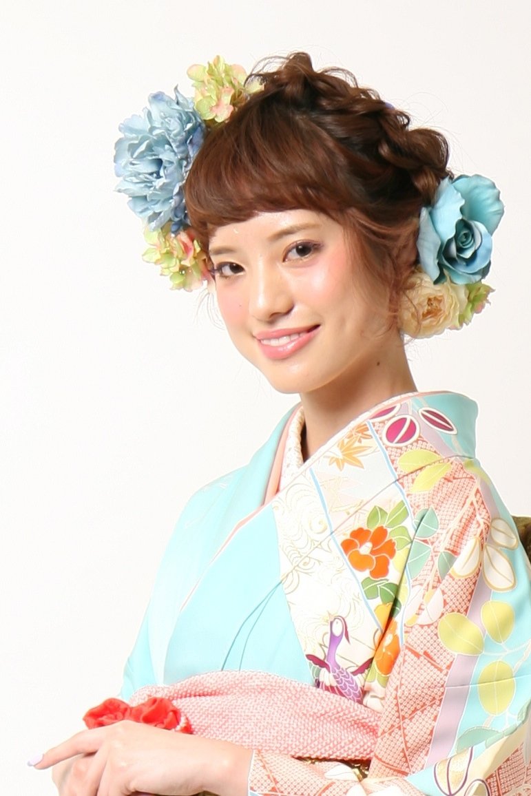 成人式 振袖着付けヘアアレンジ　ショートアップスタイル