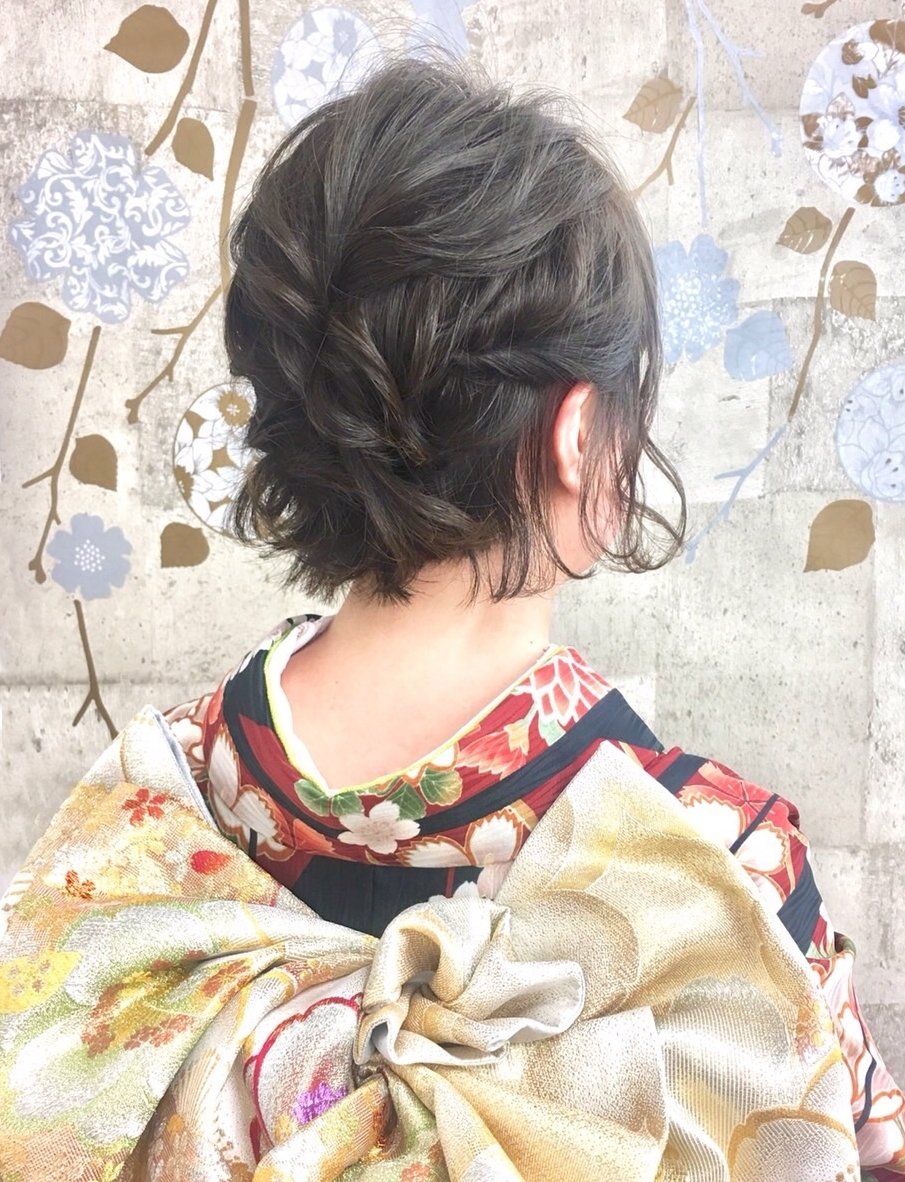 ボブさん向け 着物の髪型どうする ダウンからアップまでヘアアレンジ大特集 ホットペッパービューティーマガジン