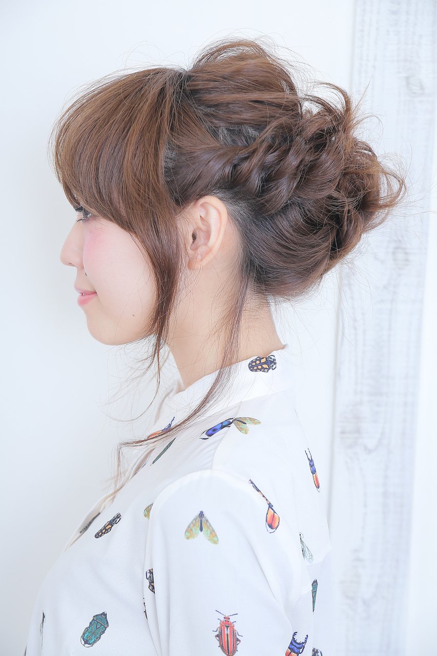 シーン別 ロングのオシャレなまとめ髪 おすすめのヘアアレンジカタログ ホットペッパービューティーマガジン