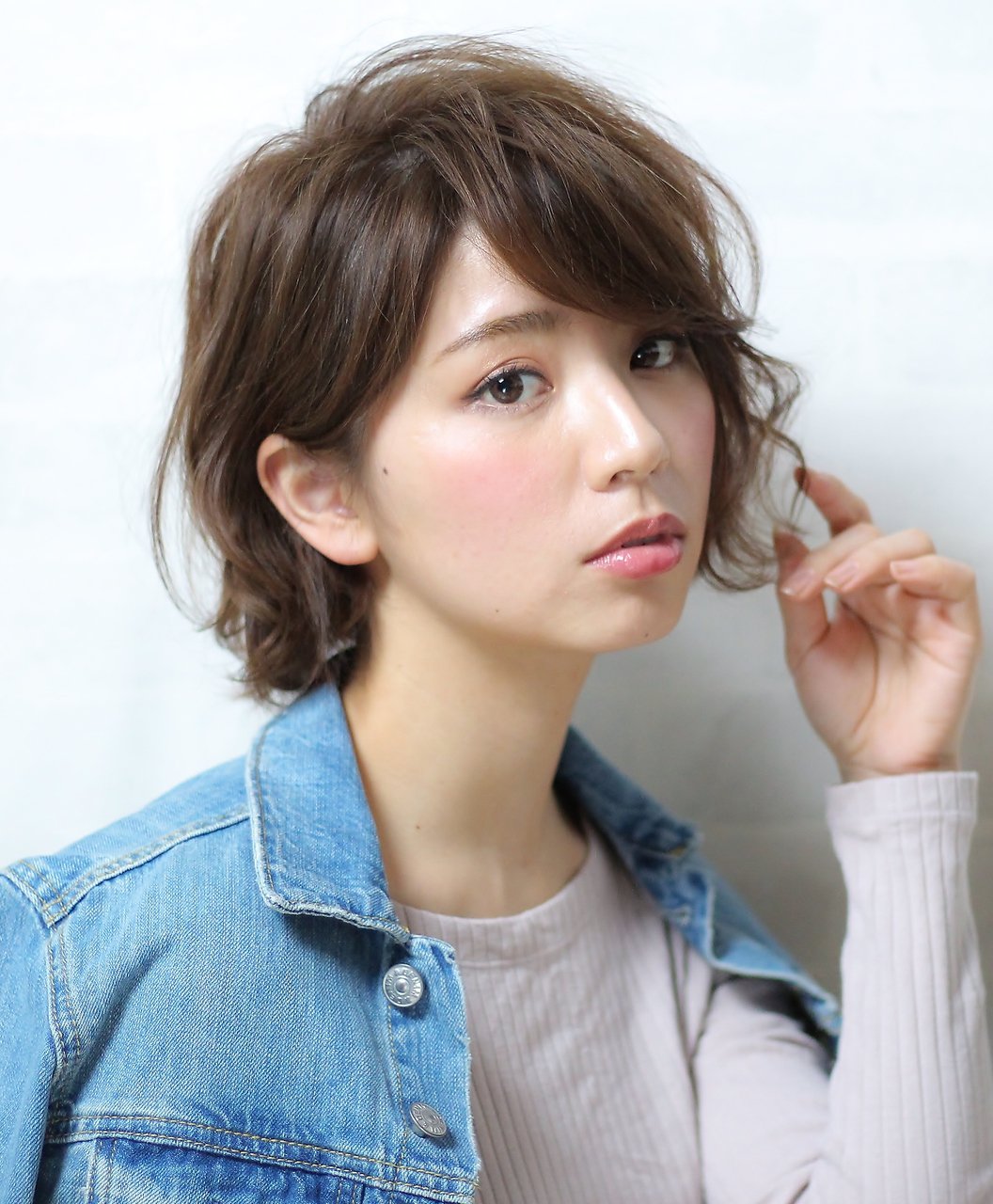 ほつれカールで、ニュアンシーなショートボブ。