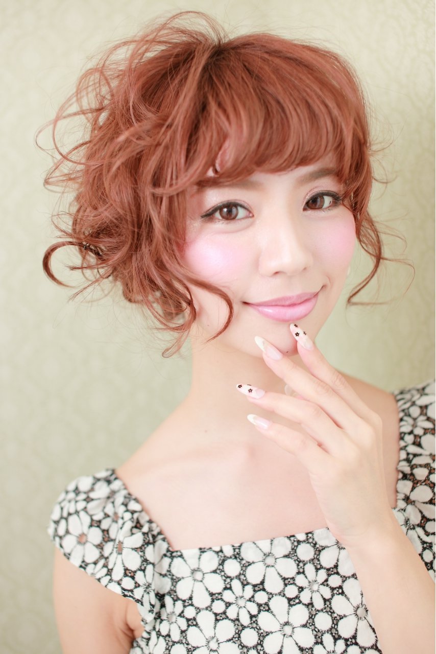 踊るような質感のホイップカールアレンジ