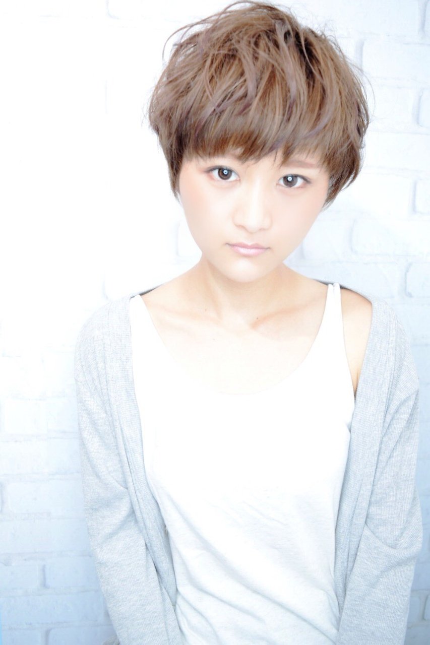オシャレショートで魅力的に ナチュラルからクールまでおすすめヘアスタイルをご紹介 ホットペッパービューティーマガジン