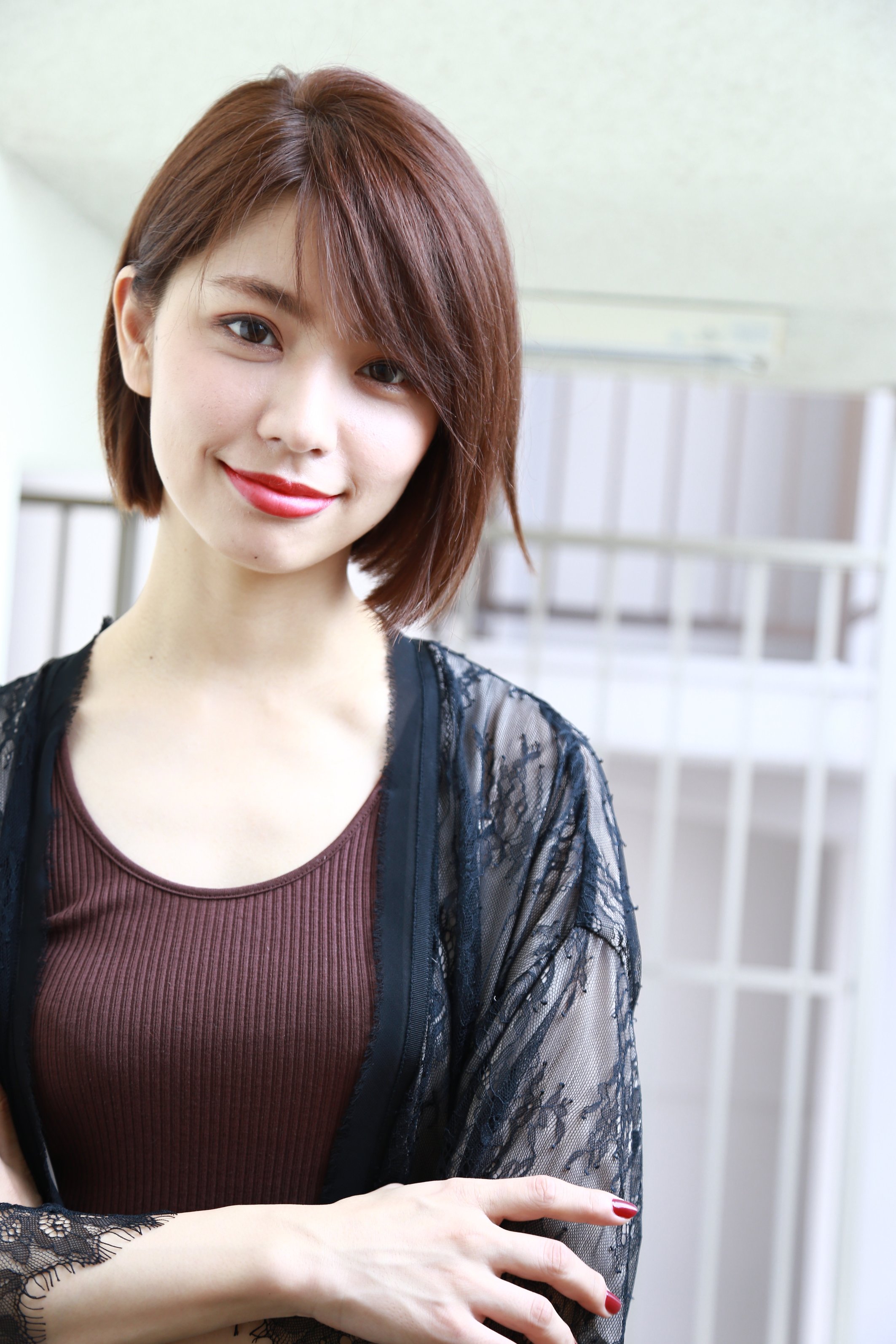 耳掛けボブ　小顔前髪で好感度UP☆スポンテニアスフリンジバング