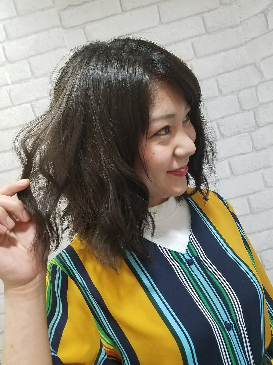 【WILL姫路駅前店奥村】ミディアムボブ×グレーアッシュ系女子♪