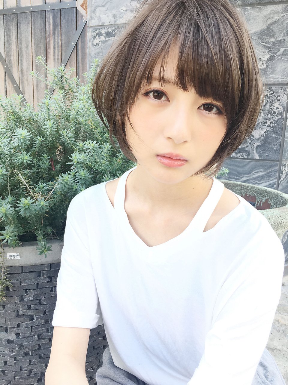 縮毛矯正でもショートボブを楽しみたい ふんわりシルエットを手にいれる方法まとめ ホットペッパービューティーマガジン 縮毛矯正でもショートボブを楽しみたい ふんわりシルエットを手にいれる方法まとめ ホットペッパービューティーマガジン