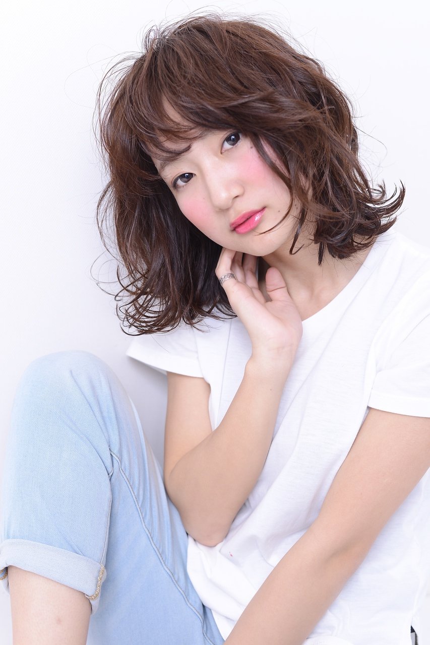 [buzz- Hair make] 　カールスタイルセミディ　