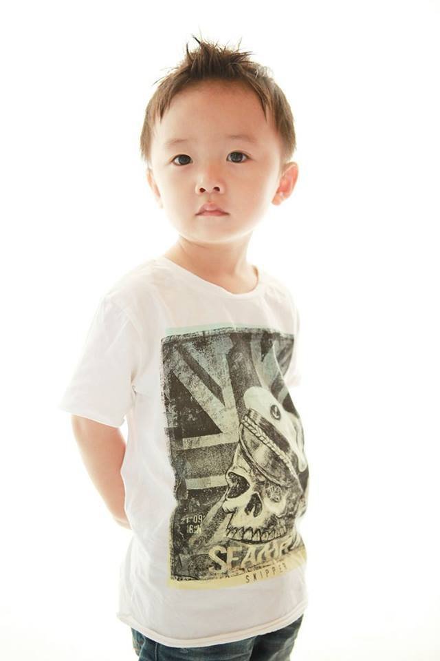 Coolな子供ヘアは ソフトモヒカン で決まり ナチュラルから個性派まで大特集 ホットペッパービューティーマガジン Coolな子供ヘアは ソフトモヒカン で決まり ナチュラルから個性派まで大特集 ホットペッパービューティーマガジン