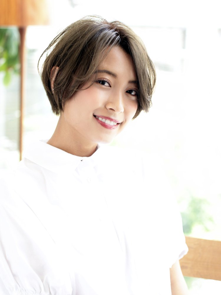 HOULe前田賢太】前髪長めショート　ショートボブ　藤井萩花