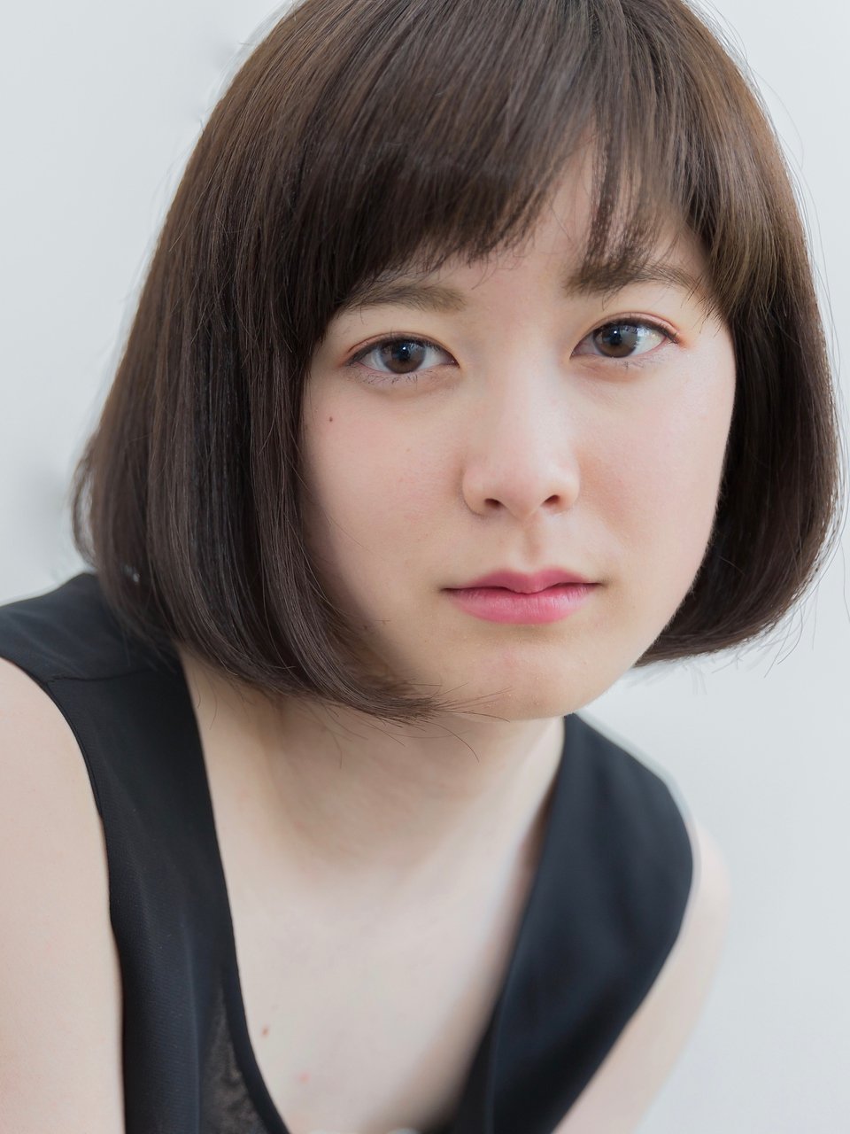 ロングからボブへ華麗にイメチェン バッサリ切っても失敗しないヘアスタイル特集 ホットペッパービューティーマガジン ロングからボブへ華麗にイメチェン バッサリ切っても失敗しないヘアスタイル特集 ホットペッパービューティーマガジン