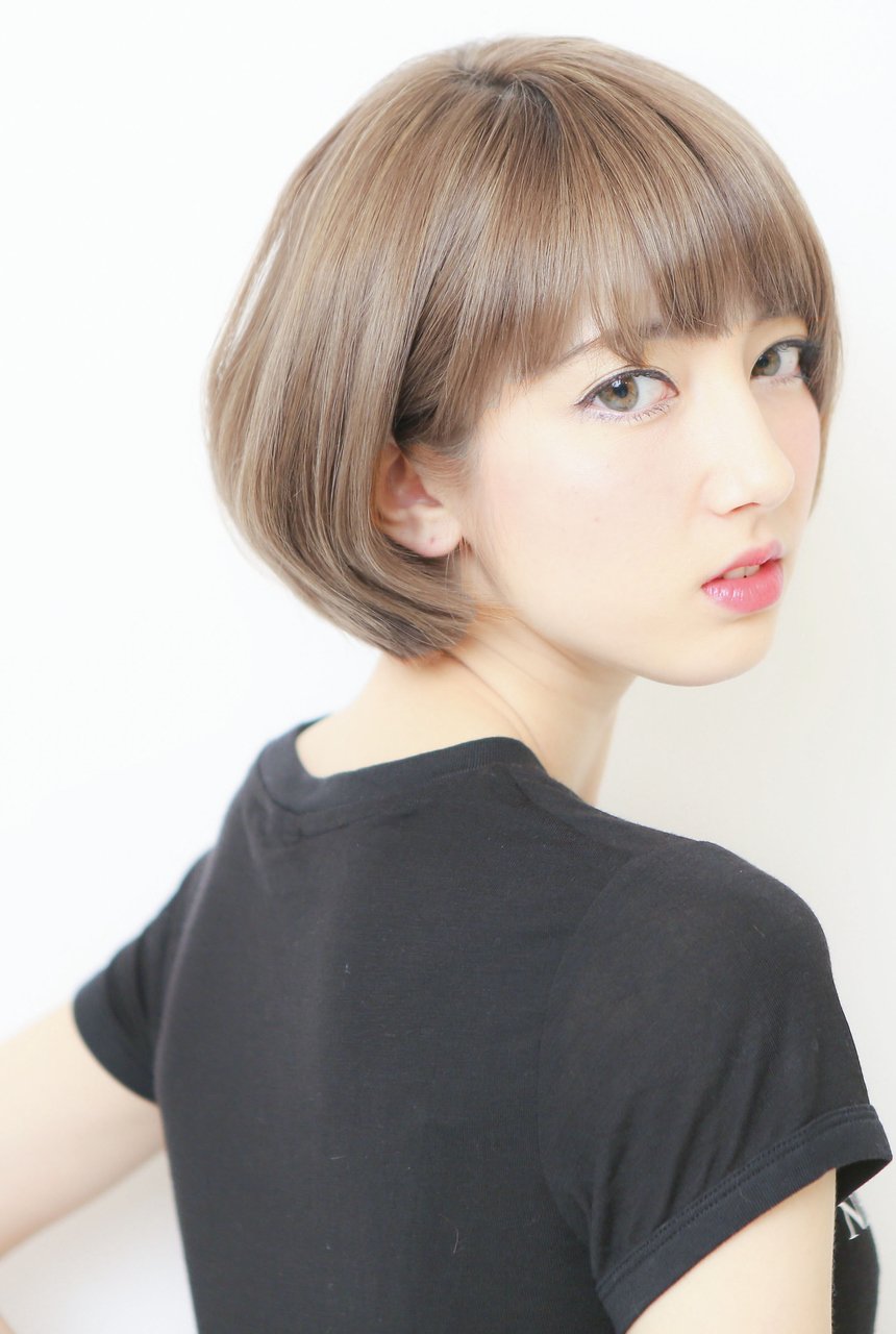 ミルクティーグレージュ透明感カラー☆可愛いフレンチボブ