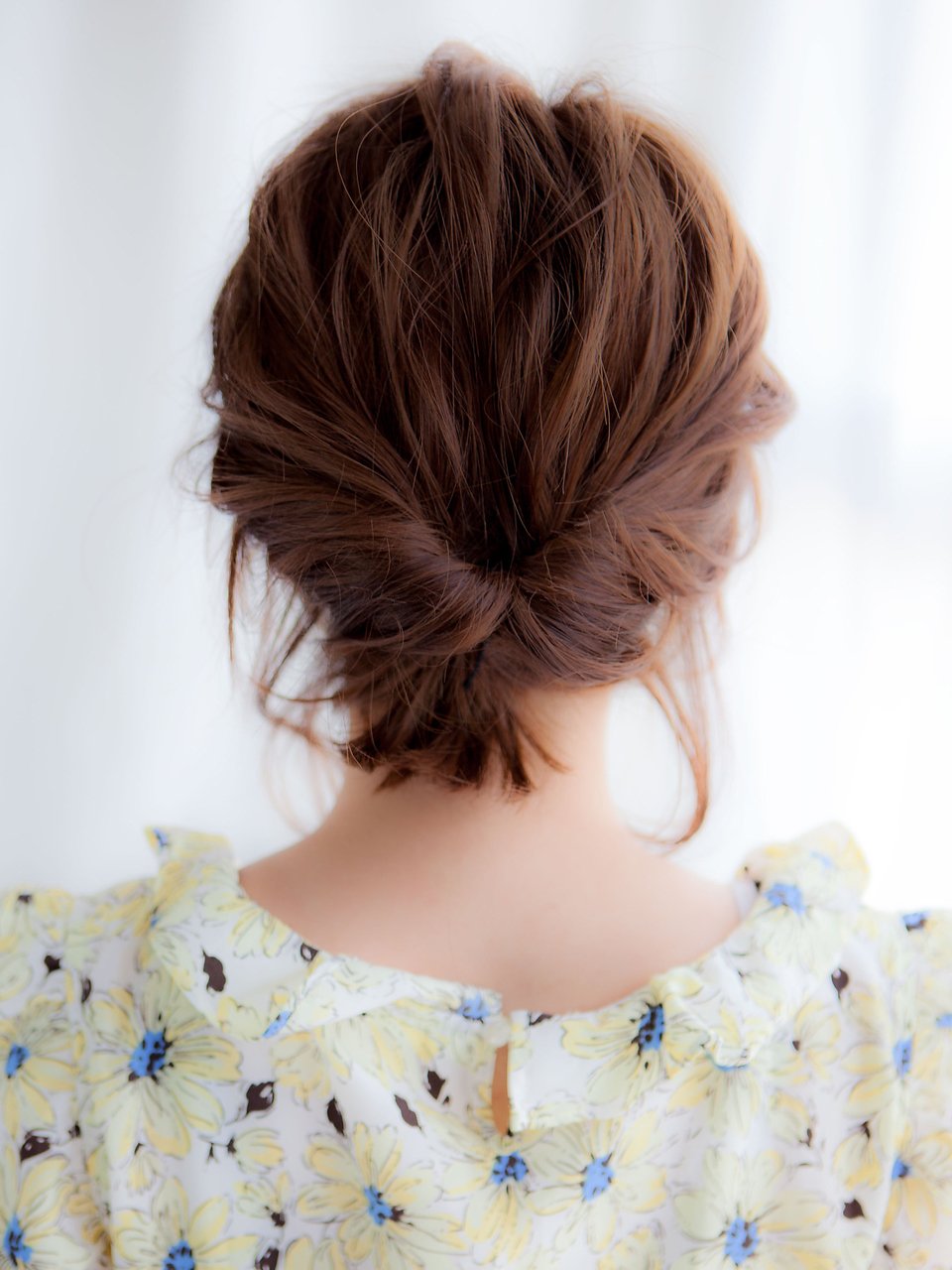 ボブヘア くるりんぱ キュート系からクール系まで 雰囲気いろいろヘアアレンジ ホットペッパービューティーマガジン ボブヘア くるりんぱ キュート系からクール系まで 雰囲気いろいろヘアアレンジ ホットペッパービューティーマガジン