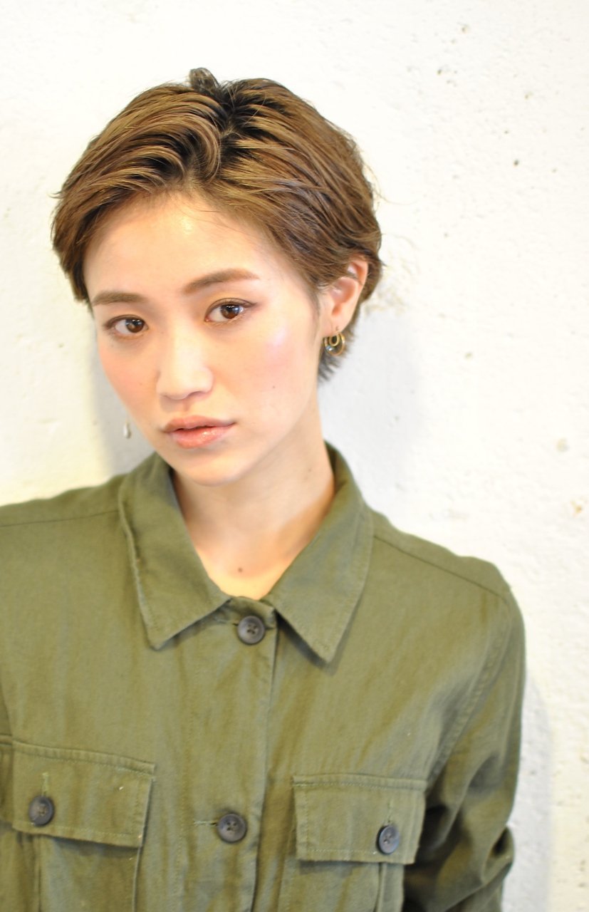 CIRmセンターパートハニーヘアマーメイドアッシュエフォートレス
