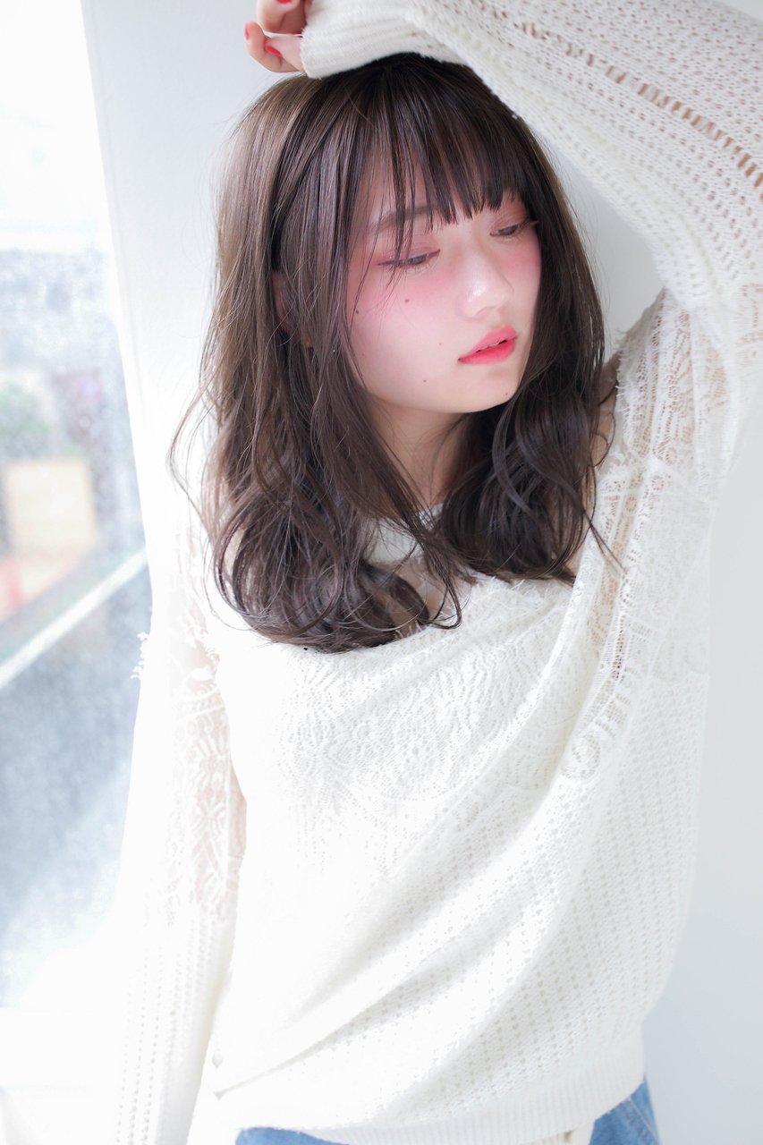ゆるふわデジタルパーマでスタイリング楽チンセミディー