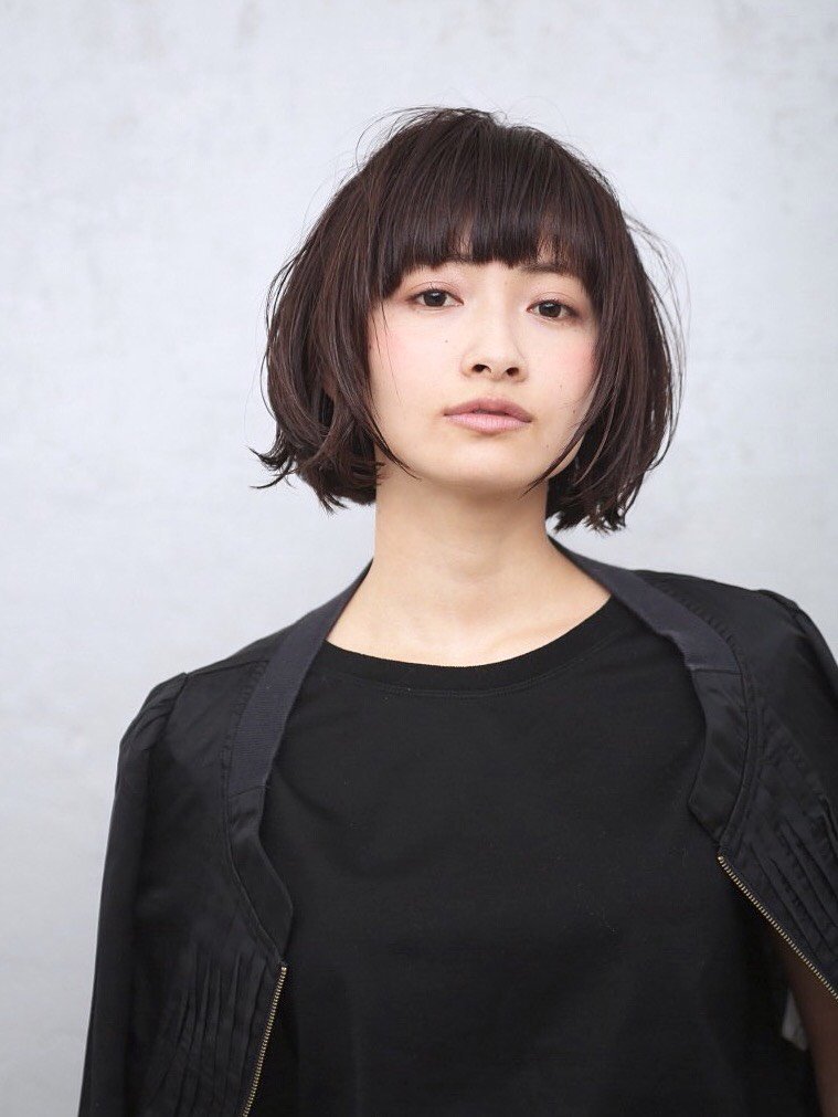 大人かわいいドレープボブ