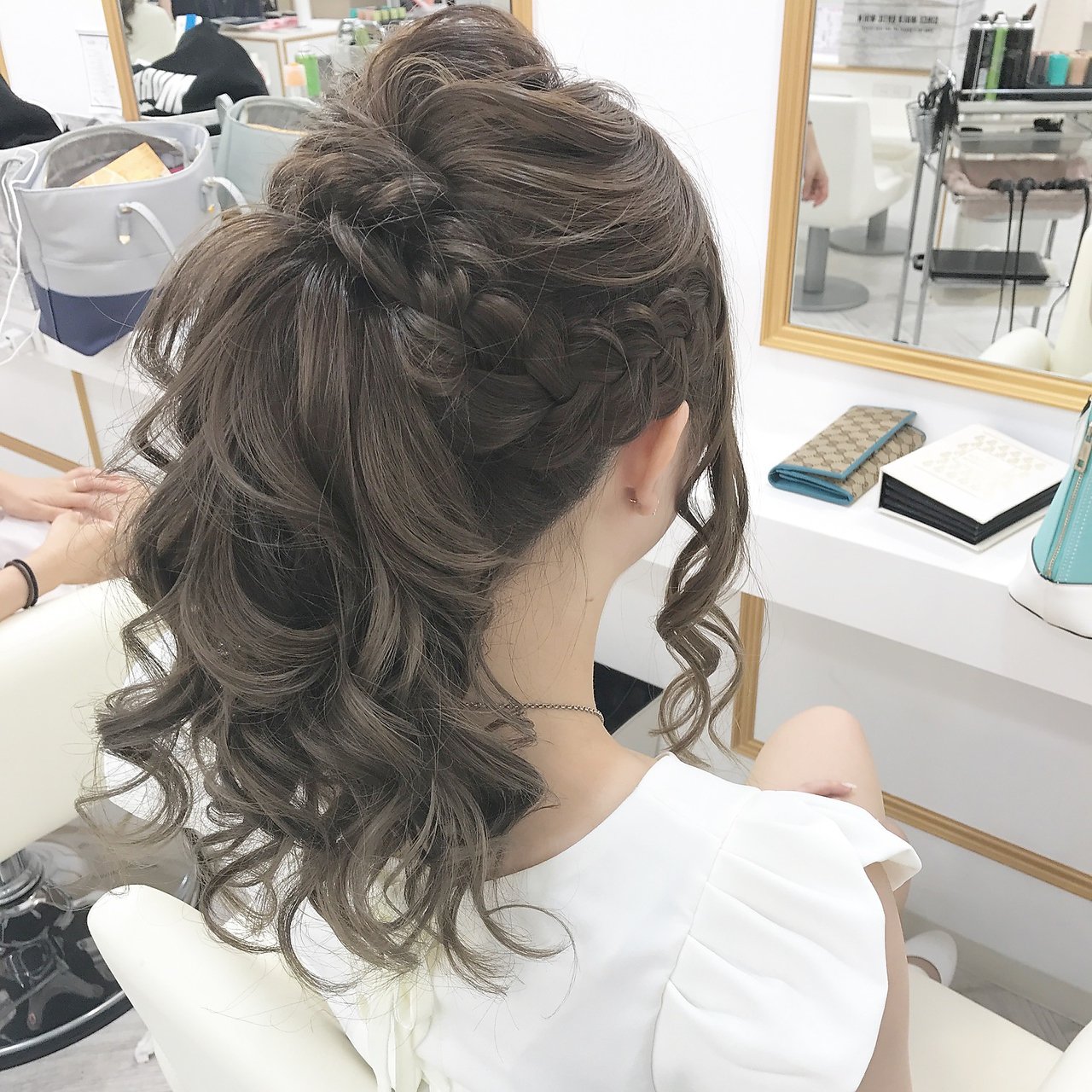 編み込みポニーテール